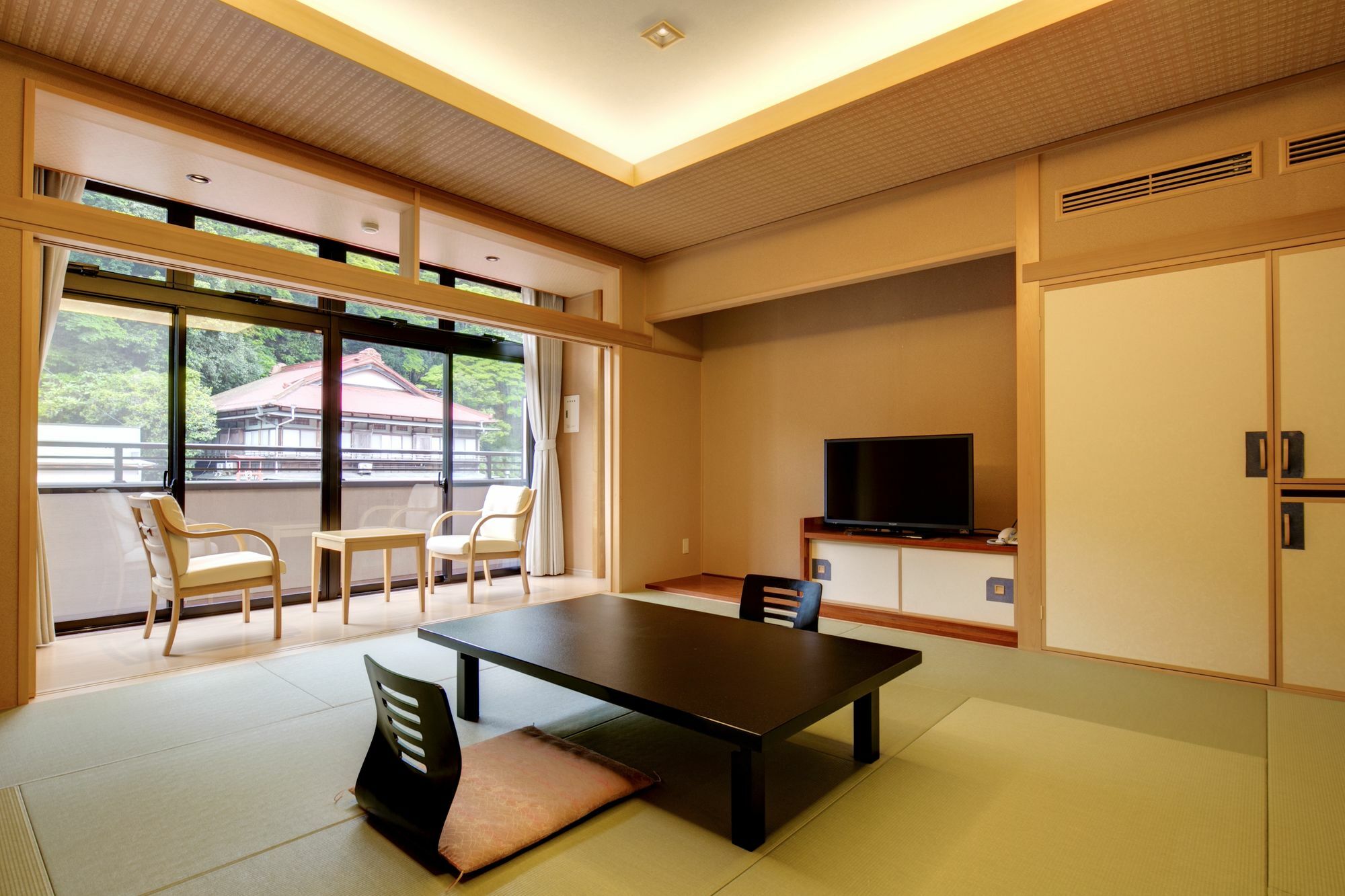 Yugawara Mizunokaori Hotel Exterior photo