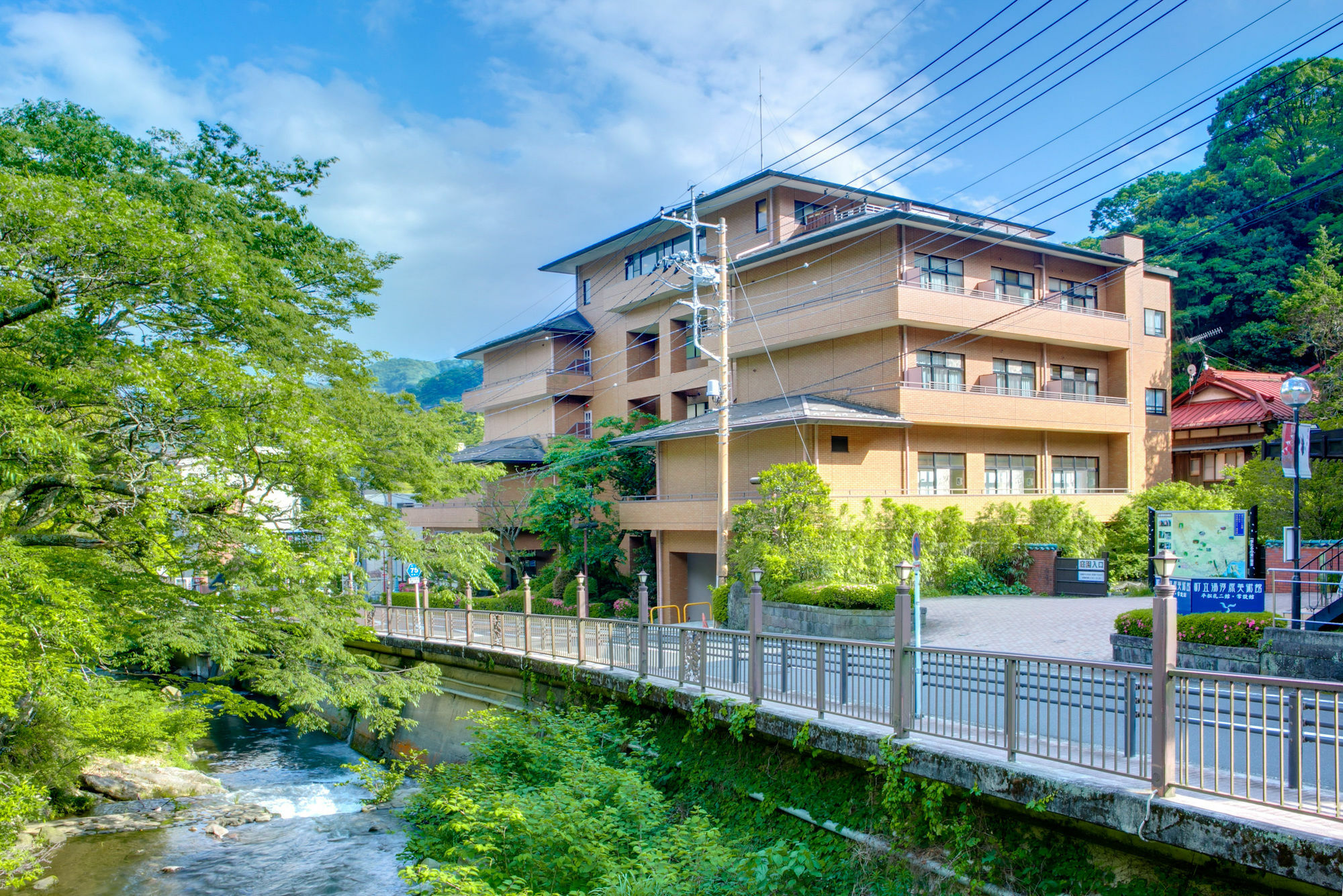 Yugawara Mizunokaori Hotel Exterior photo